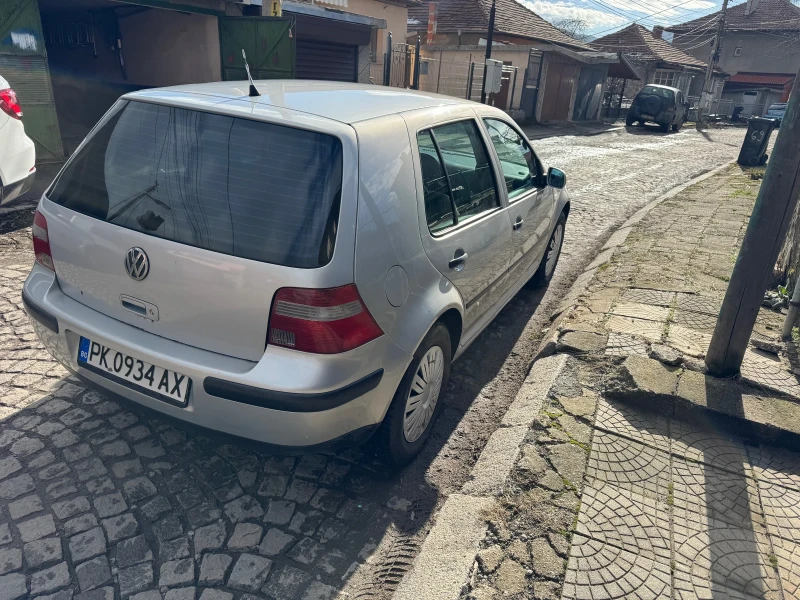 VW Golf, снимка 4 - Автомобили и джипове - 49148973