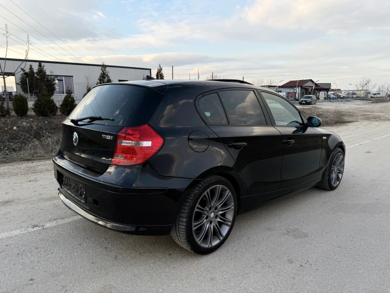 BMW 116 BLACK EDiTiON/FACELiFT/TOP/FULL, снимка 5 - Автомобили и джипове - 48982116