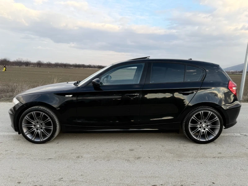 BMW 116 BLACK EDiTiON/FACELiFT/TOP/FULL, снимка 8 - Автомобили и джипове - 48982116