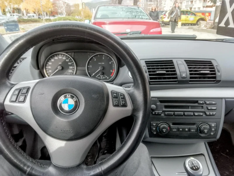 BMW 120, снимка 7 - Автомобили и джипове - 52673906