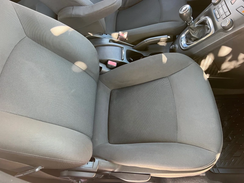 Chevrolet Orlando 2.0CDTI 6+ 1/NAVI/KLIMATRONIK/6sk/UNIKAT, снимка 12 - Автомобили и джипове - 51834514