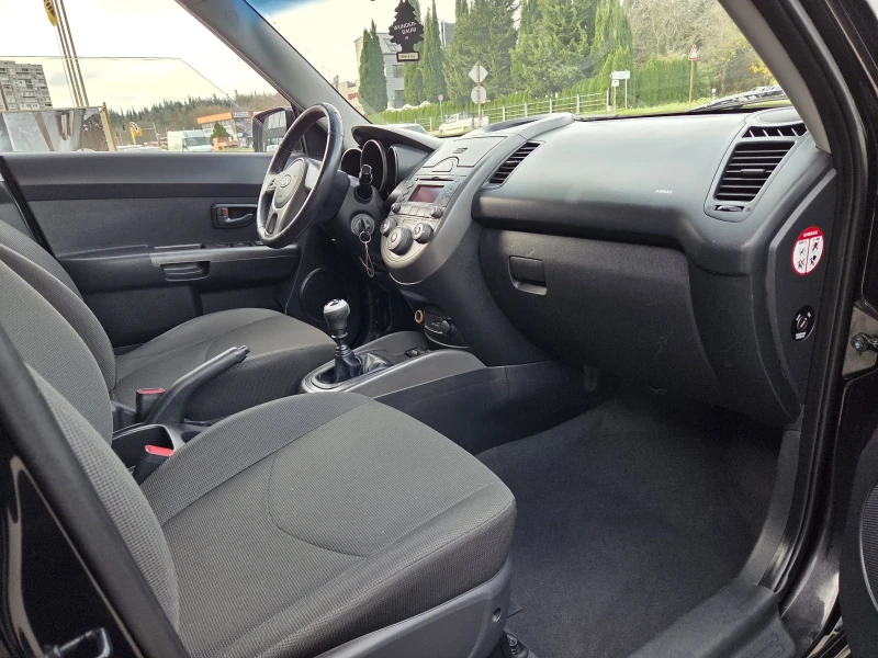 Kia Soul 1, 6 crdi 90hp, снимка 9 - Автомобили и джипове - 52550407
