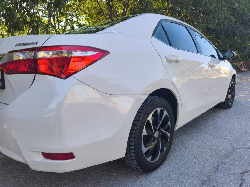 Toyota Corolla, снимка 4 - Автомобили и джипове - 52645337