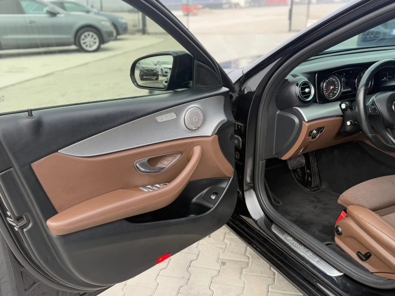 Mercedes-Benz E 220 2.2CDI 162 KS СОБСТВЕН ЛИЗИНГ, снимка 13 - Автомобили и джипове - 52858228