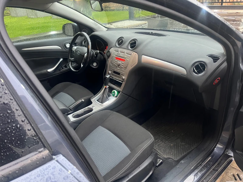 Ford Mondeo 2.3 автоматик, снимка 6 - Автомобили и джипове - 53013869