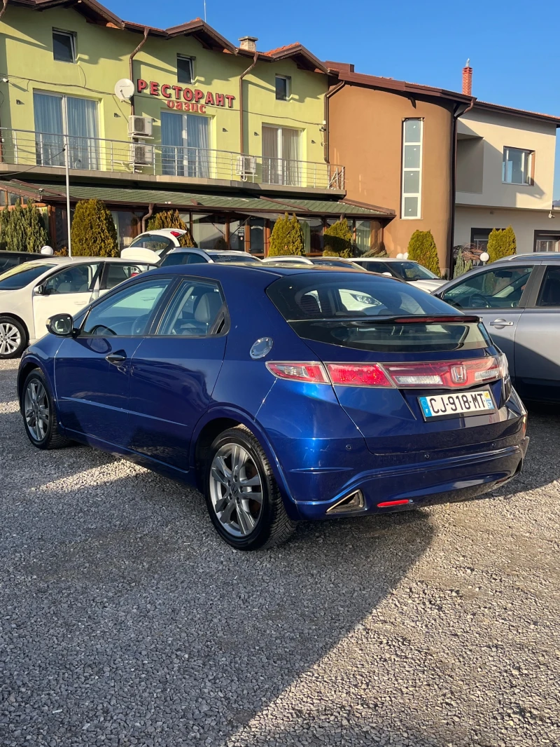 Honda Civic  1.8 I-VTEC VIRTUOSE SERIE SPECIALE, снимка 3 - Автомобили и джипове - 53249410