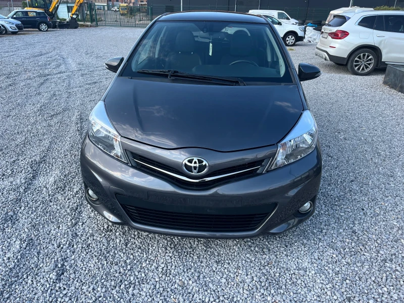 Toyota Yaris 1.3i-100k.c. /ПАНОРАМА, КАМЕРА, Keyless/ - 12999 лв. - 37880853 1