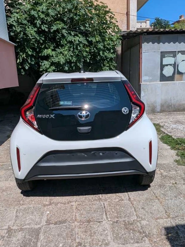 Toyota Aygo X-Cross, снимка 4 - Автомобили и джипове - 55340446