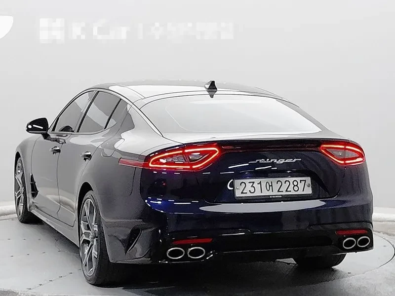 Kia Stinger 2.0 Turbo 2Wd Platinum, снимка 2 - Автомобили и джипове - 55735958