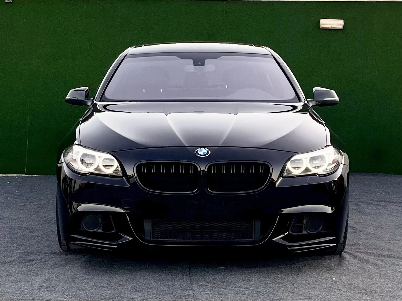 BMW 528 i TwinTURBO MPack ShadowLine Камера KeyLess ЛИЗИНГ, снимка 1