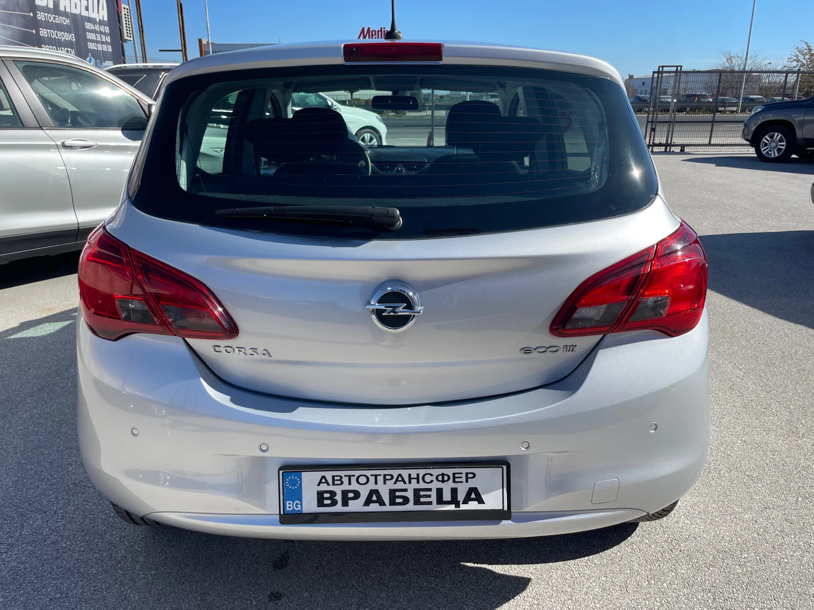 Opel Corsa 1, 4I 82kc EURO 6B 66000km, готов лизинг 6000лв - изображение 5