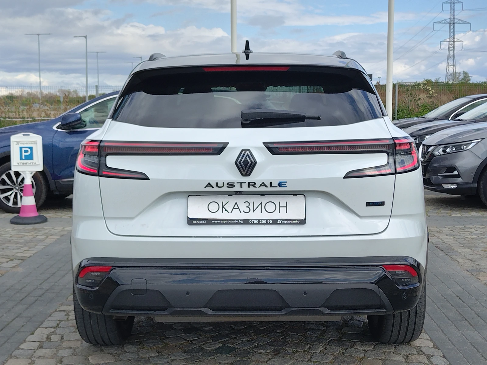 Renault Austral Iconic esprit Alpine E-tech full hybrid 200 - изображение 6