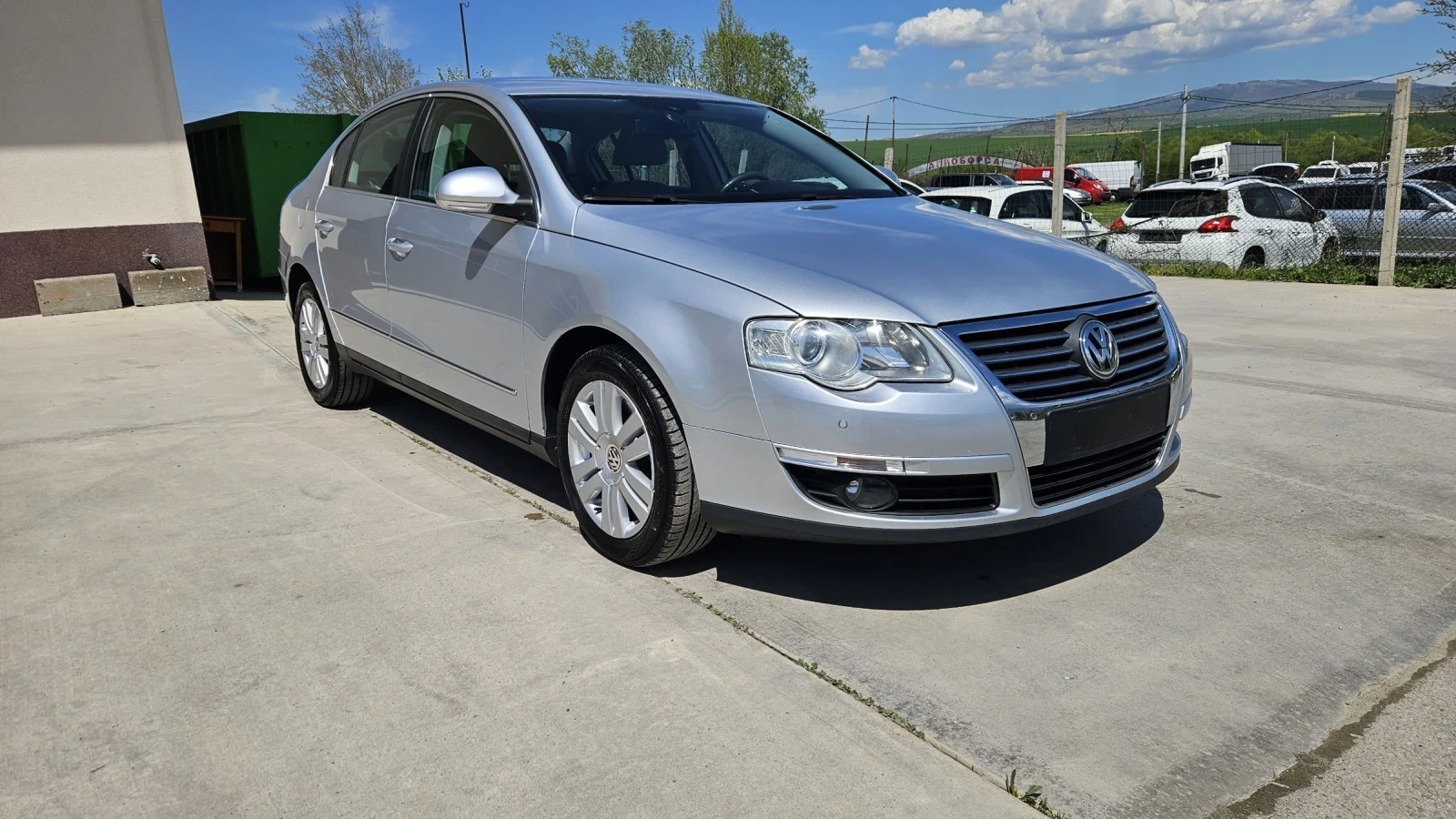 VW Passat 2.0TDI/ HIGHLINE/ АВТОМАТИК - изображение 9