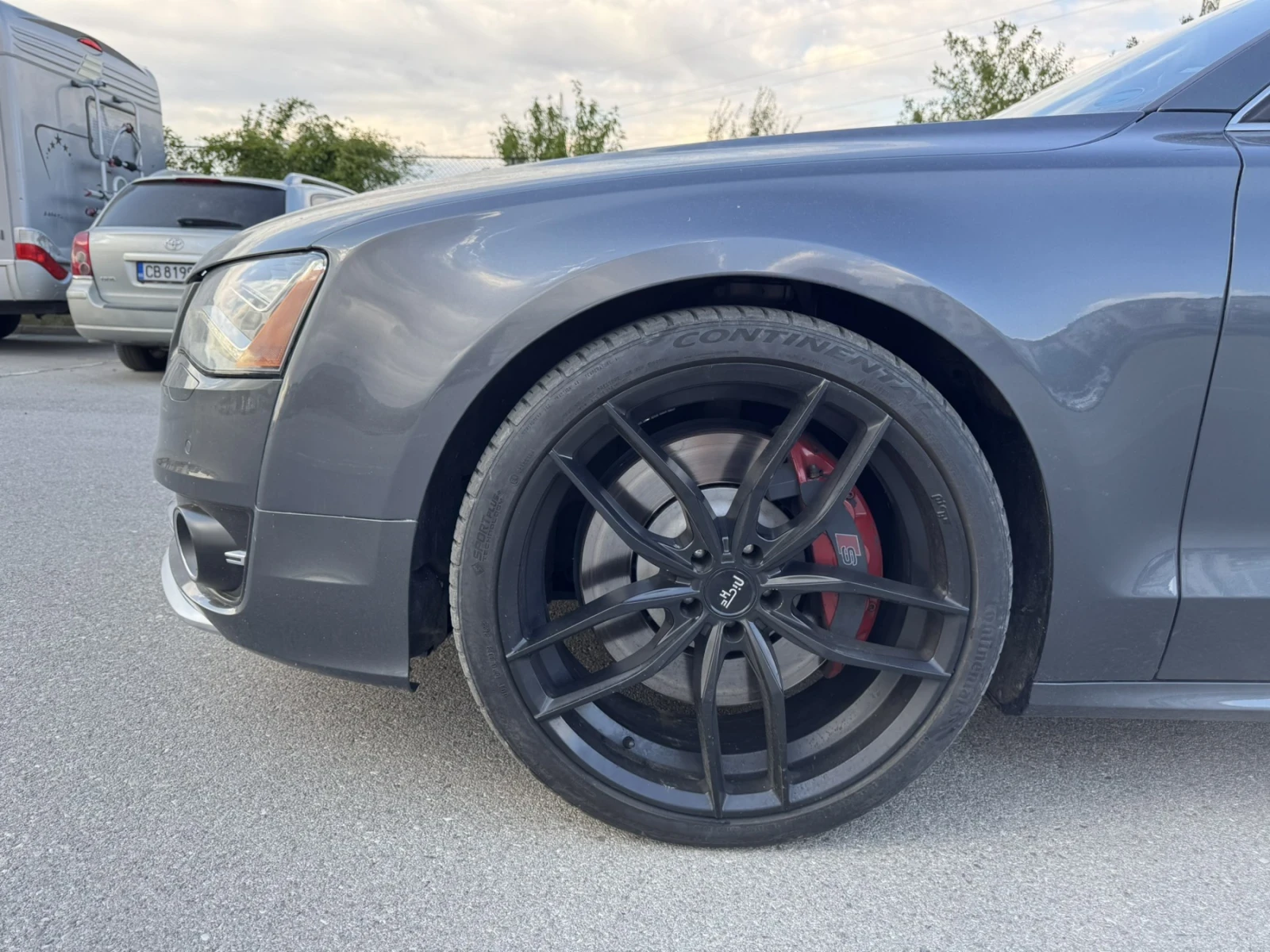 Audi S8  - изображение 5