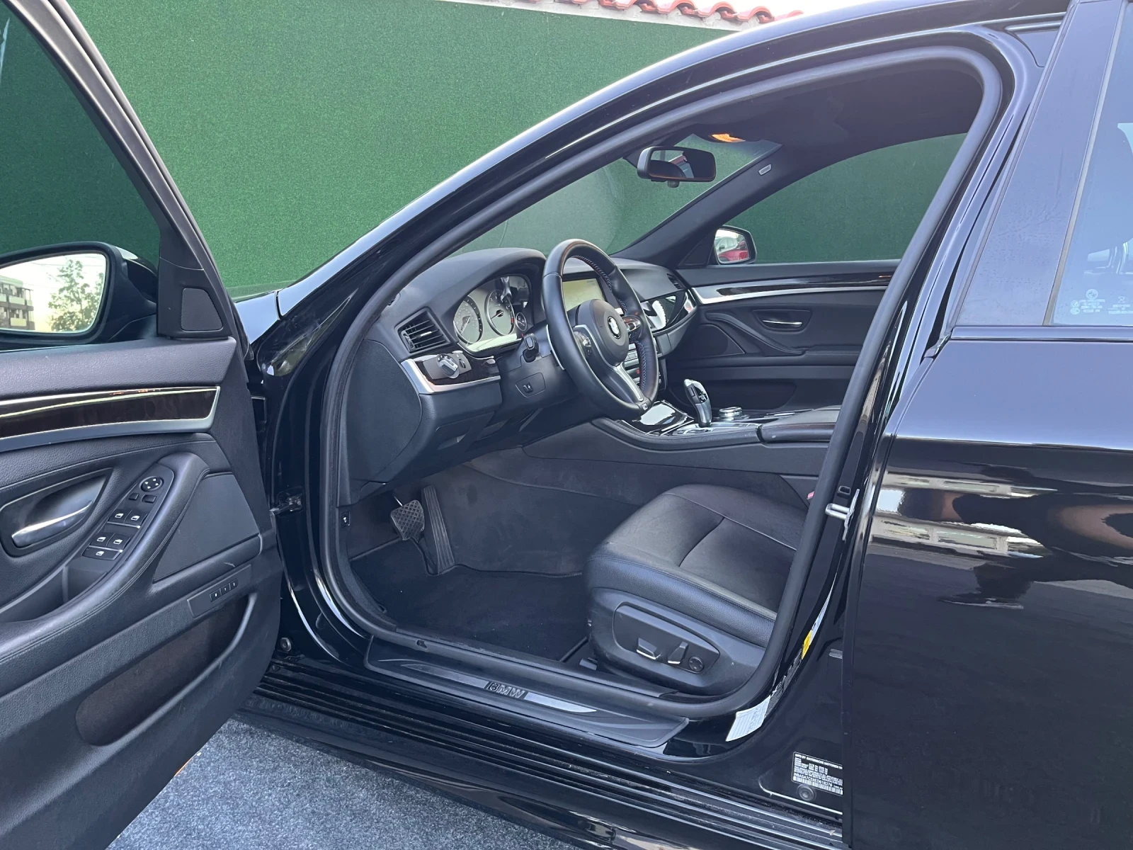 BMW 528 i TwinTURBO MPack ShadowLine Камера KeyLess ЛИЗИНГ - изображение 9