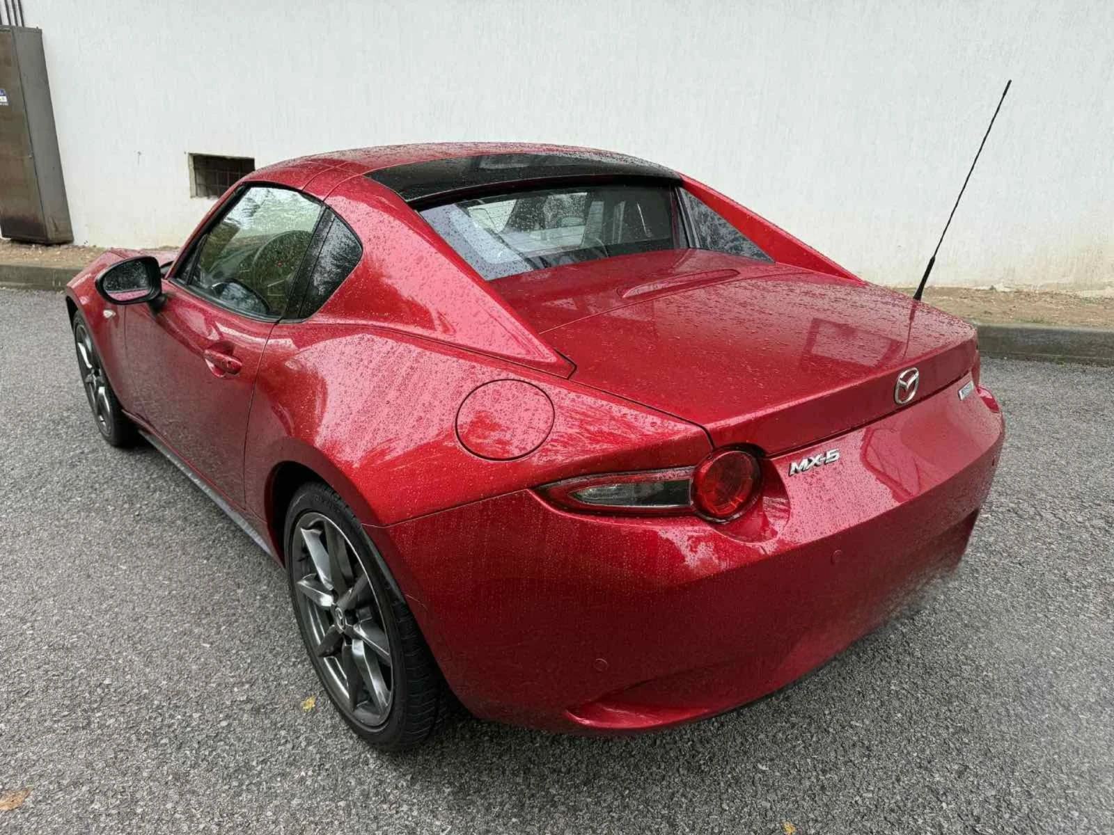 Mazda Mx-5 2.0i / АВТОМАТИК  / КАБРИО - изображение 5