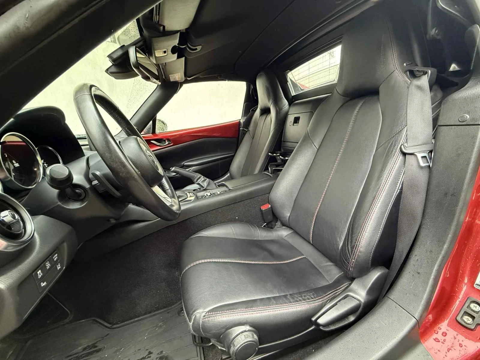 Mazda Mx-5 2.0i / АВТОМАТИК  / КАБРИО - изображение 8