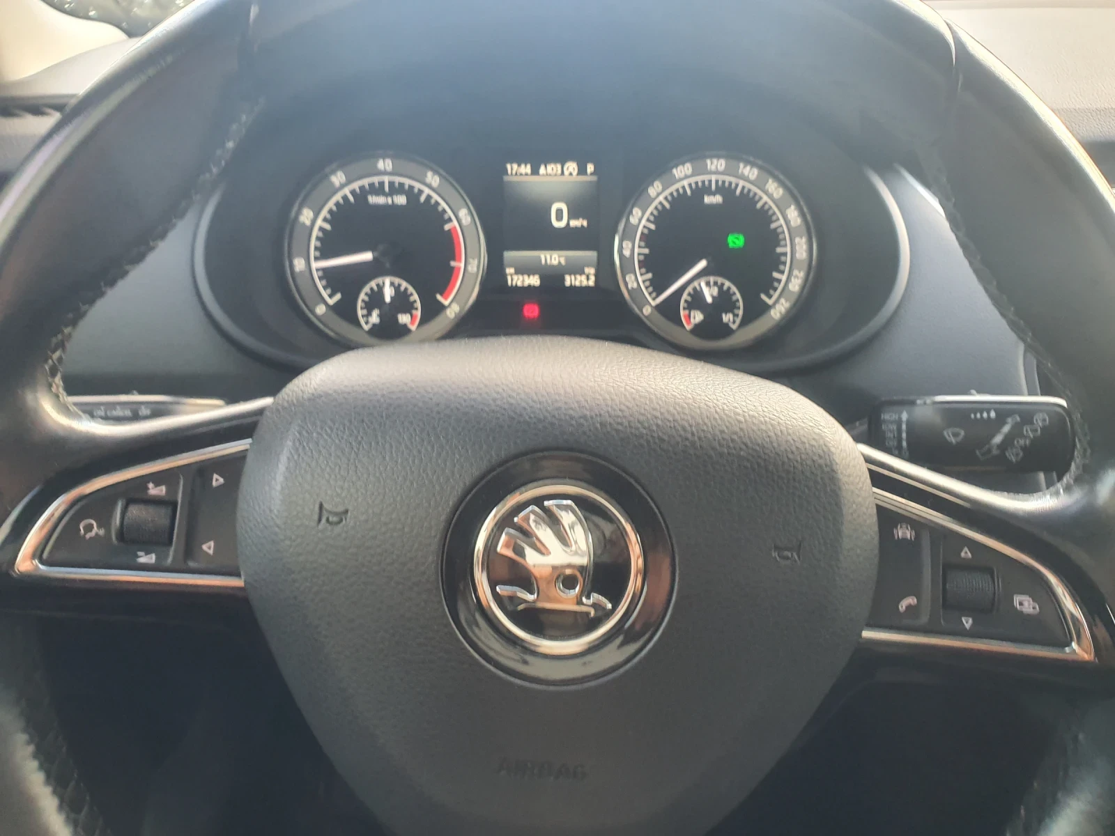 Skoda Octavia 1.5 TSI - изображение 6