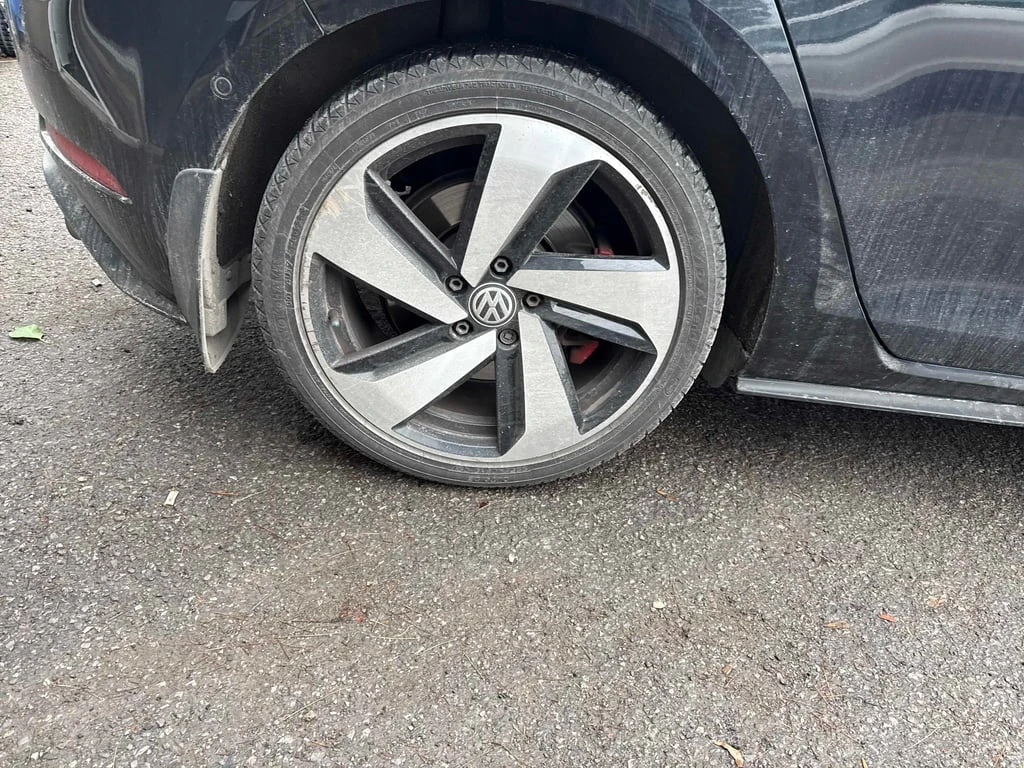 VW Golf GTI 5 door DSG * CARFAX *    | Mobile.bg   6