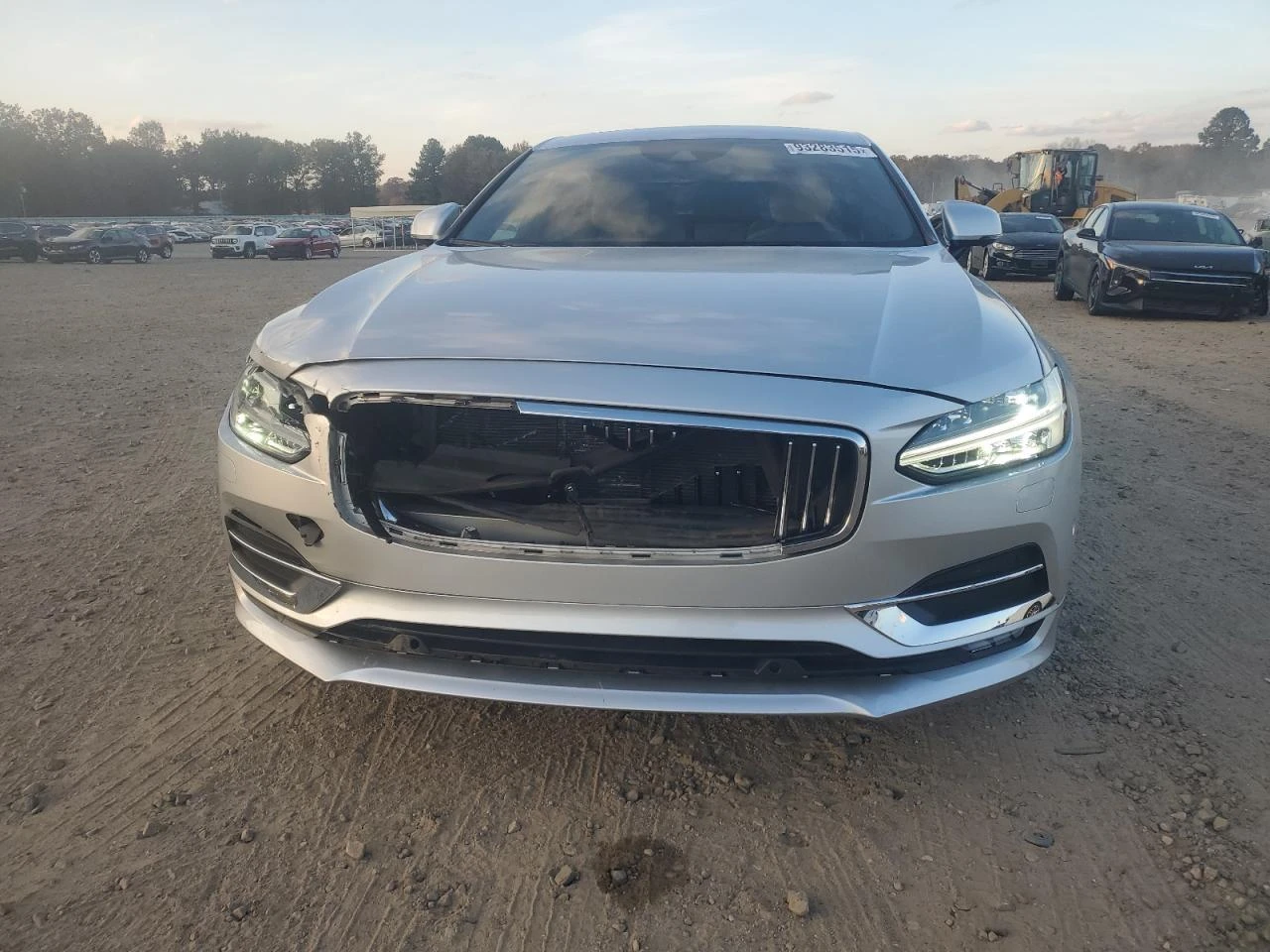 Volvo S90 T6 INSCRIPTION* РЕАЛНИ КМ - изображение 4