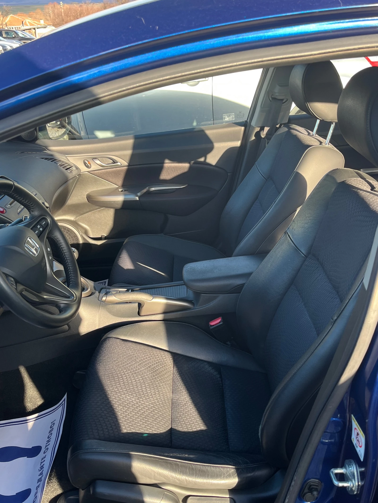 Honda Civic  1.8 I-VTEC VIRTUOSE SERIE SPECIALE | Mobile.bg � ����������� 6