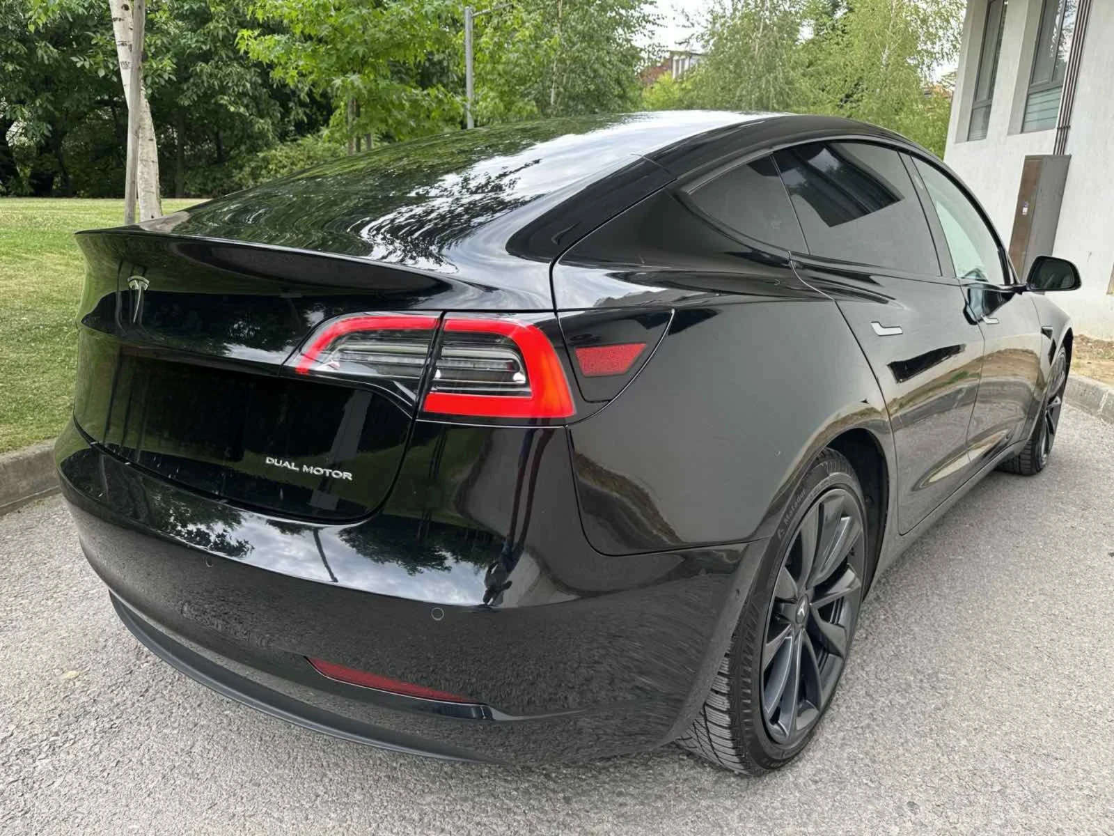 Tesla Model 3 DUAL MOTOR / LONG RANGE , снимка 7 - Автомобили и джипове - 53715585