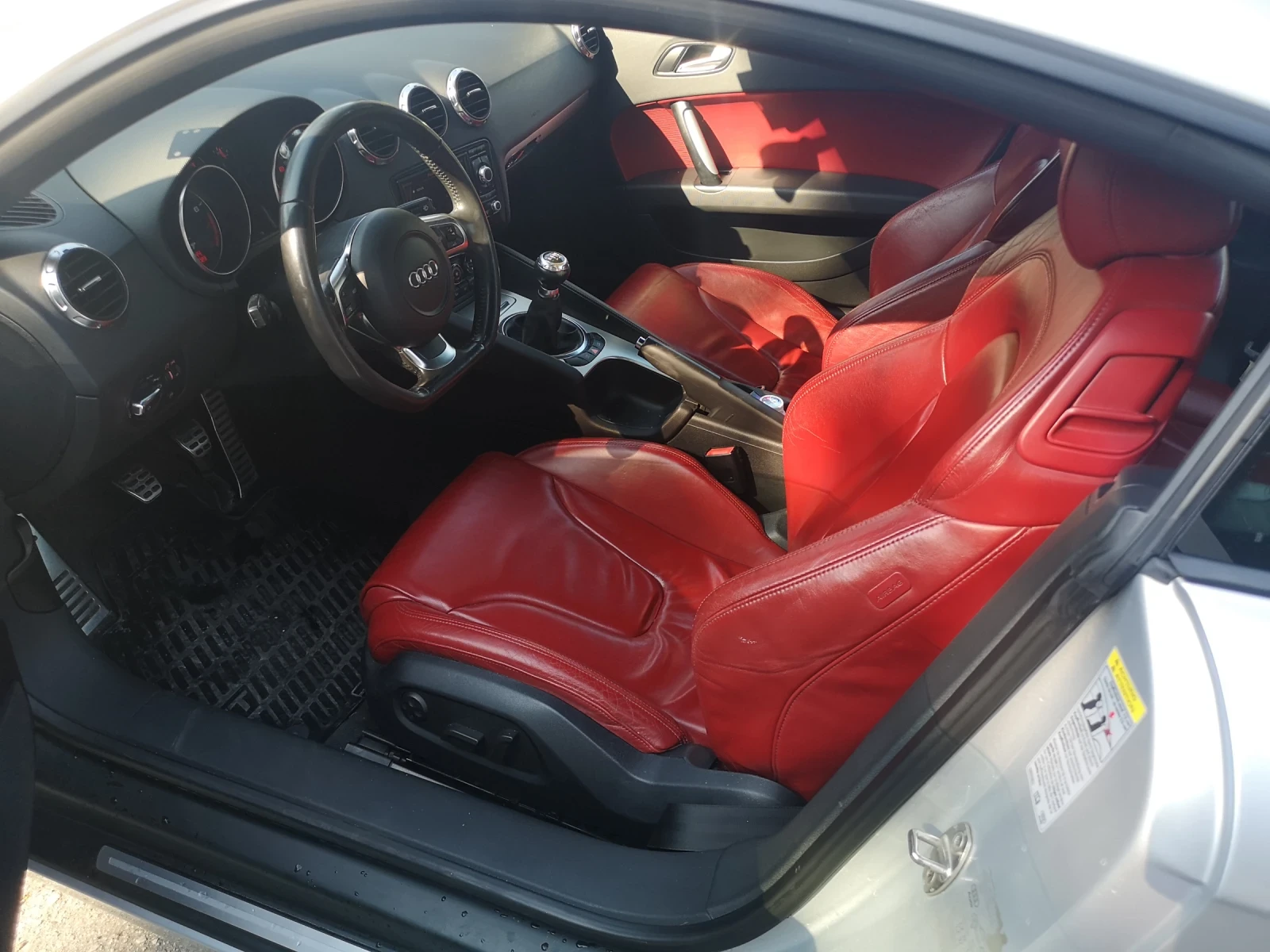 Audi Tt, снимка 4 - Автомобили и джипове - 53921678