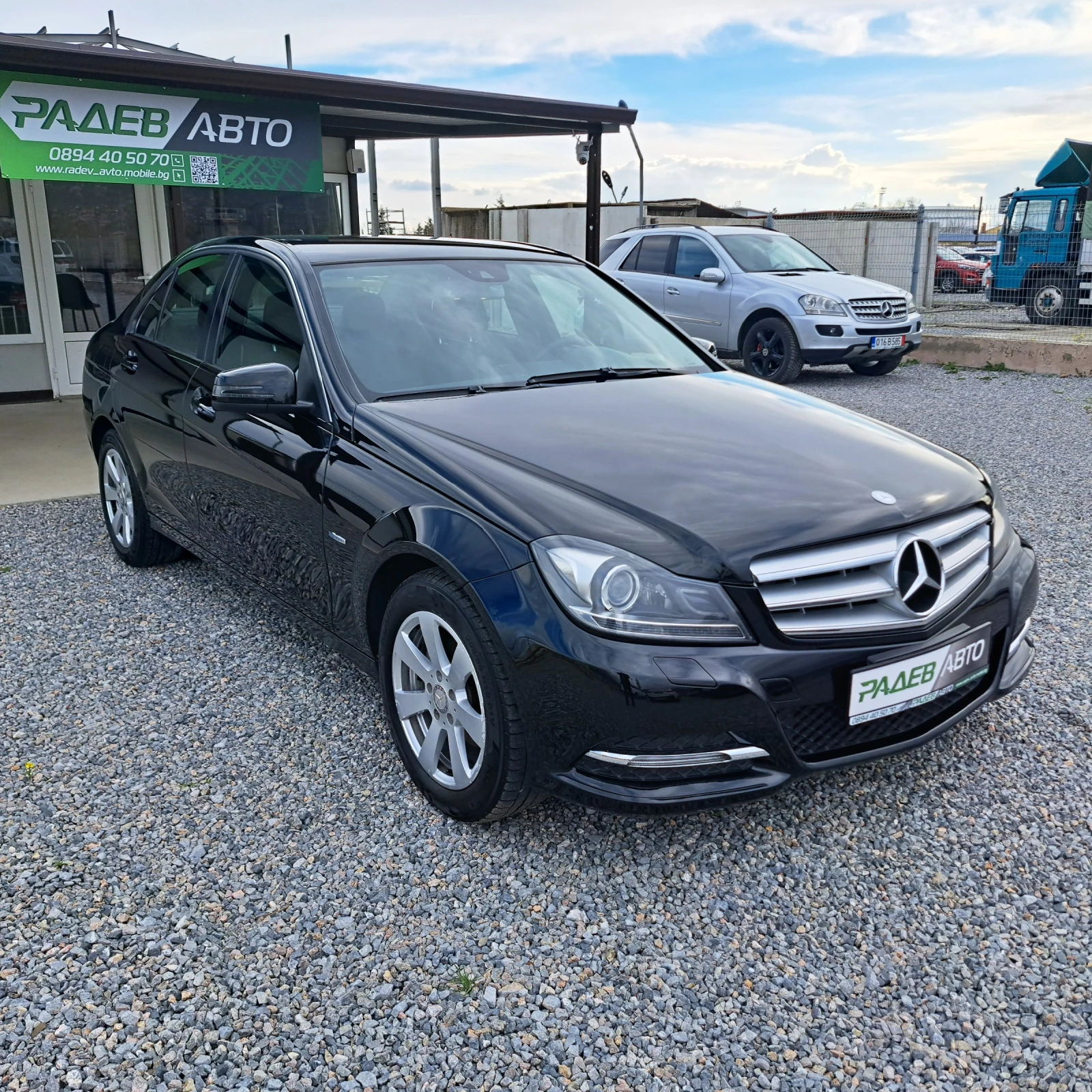 Mercedes-Benz C 200 FACE* ADAPTIVE XENON* NAVI* LED* PARКTRONIC* TOP!*, снимка 5 - Автомобили и джипове - 54103269