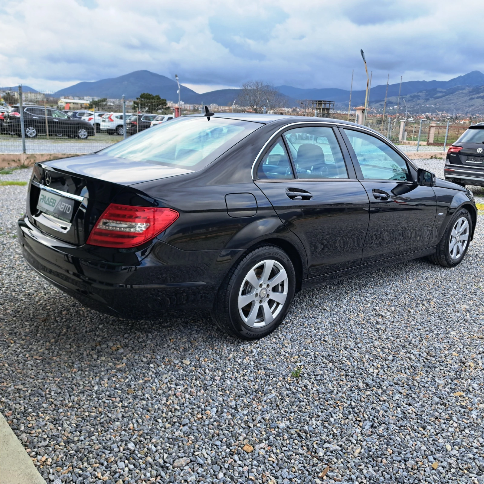 Mercedes-Benz C 200 FACE* ADAPTIVE XENON* NAVI* LED* PARКTRONIC* TOP!*, снимка 7 - Автомобили и джипове - 54103269