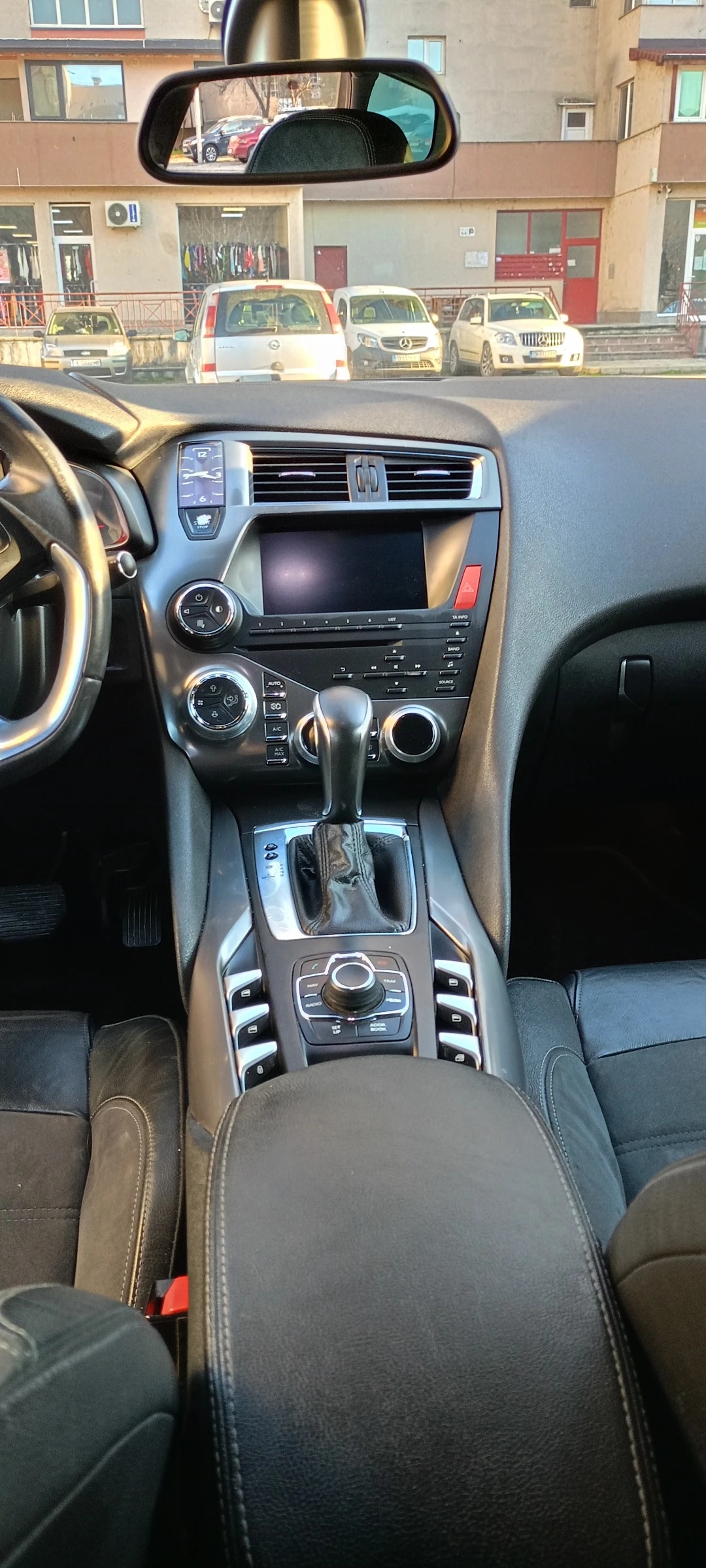 Citroen DS5 2.0HDi Алкантара Кейлесс Бяла Перла, снимка 5 - Автомобили и джипове - 54178515