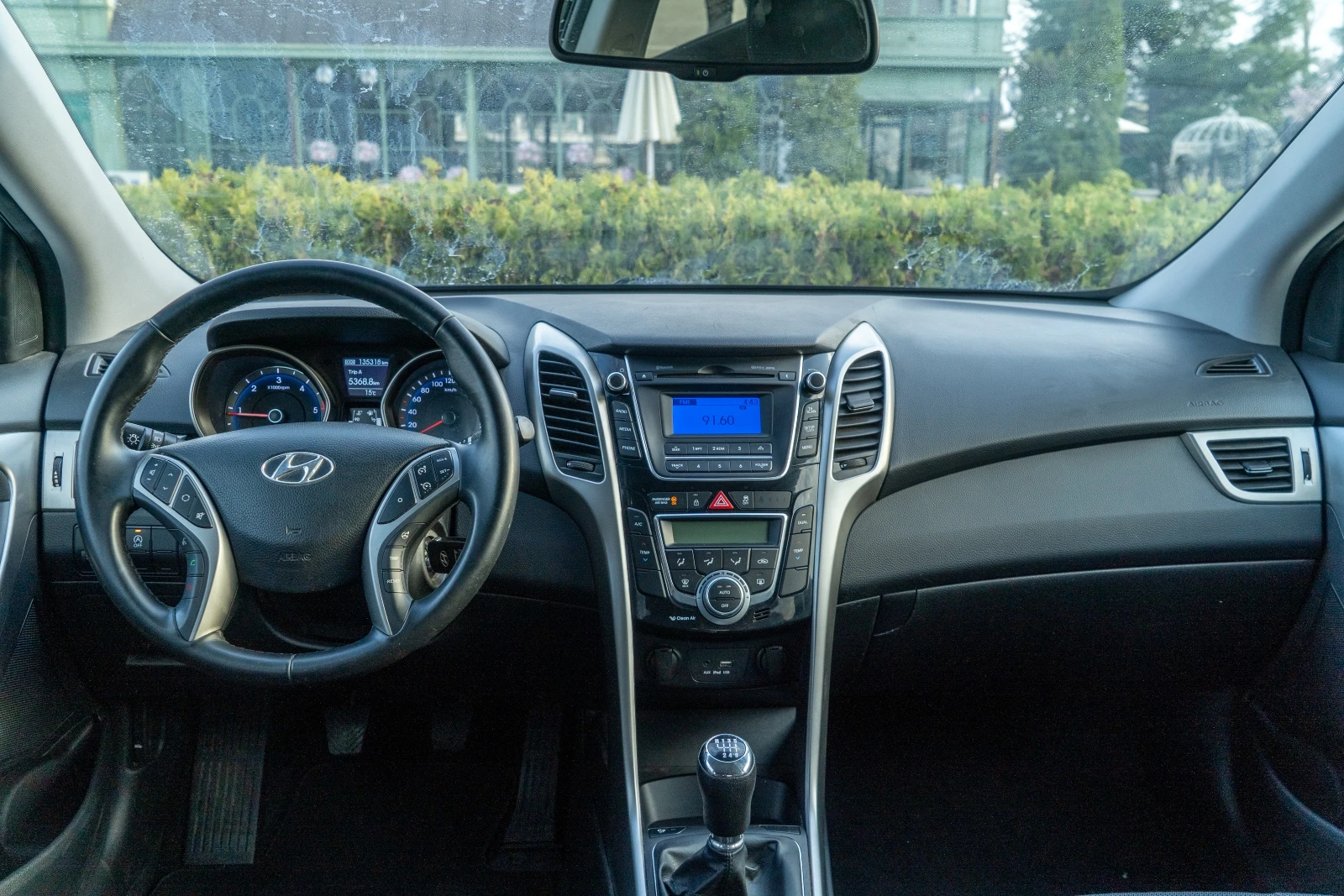 Hyundai I30 1.6 CRDI 110 кс Климатроник GO Edition, снимка 10 - Автомобили и джипове - 54235290