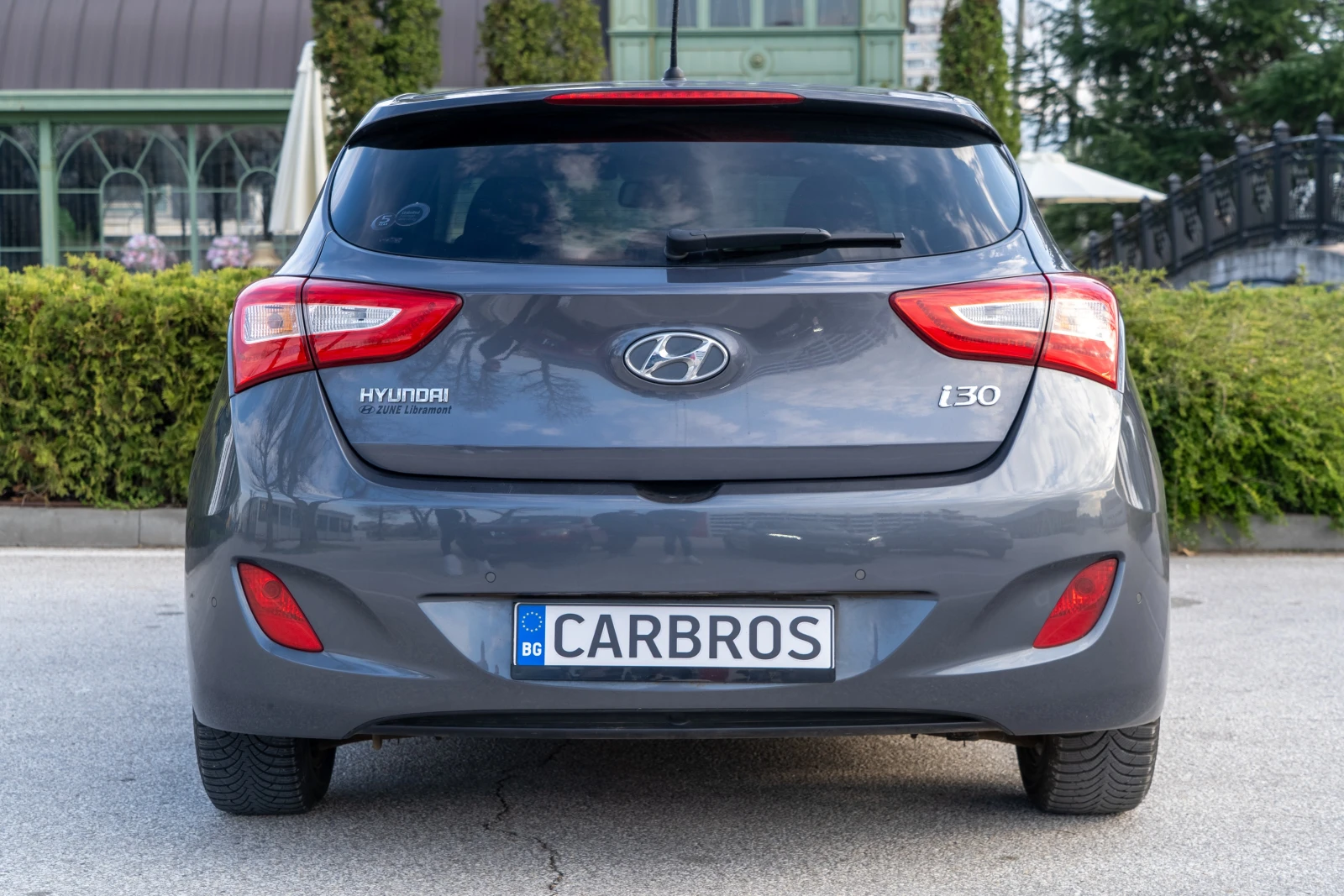 Hyundai I30 1.6 CRDI 110 кс Климатроник GO Edition, снимка 7 - Автомобили и джипове - 54235290