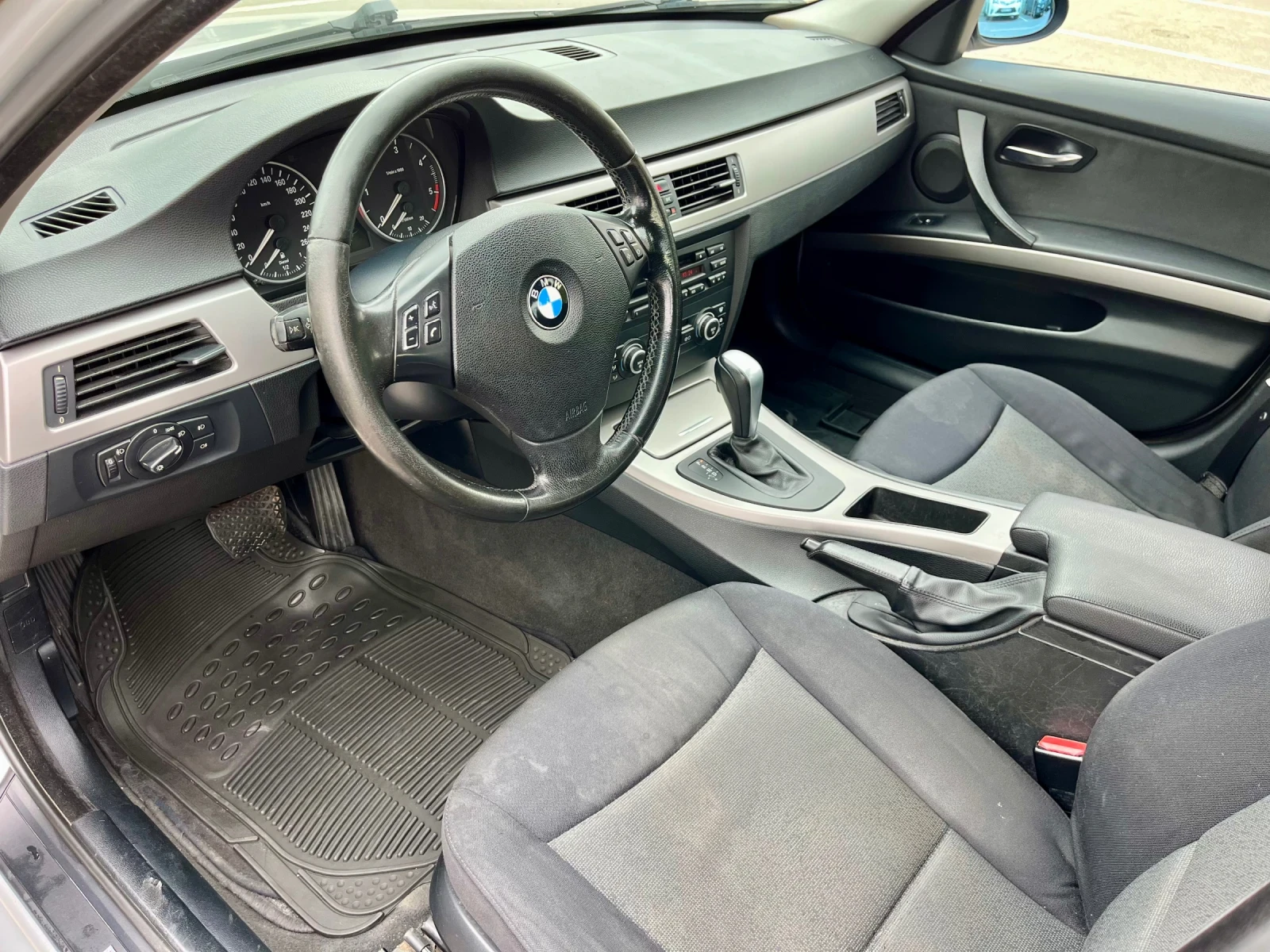 BMW 320 d, снимка 8 - Автомобили и джипове - 54453046