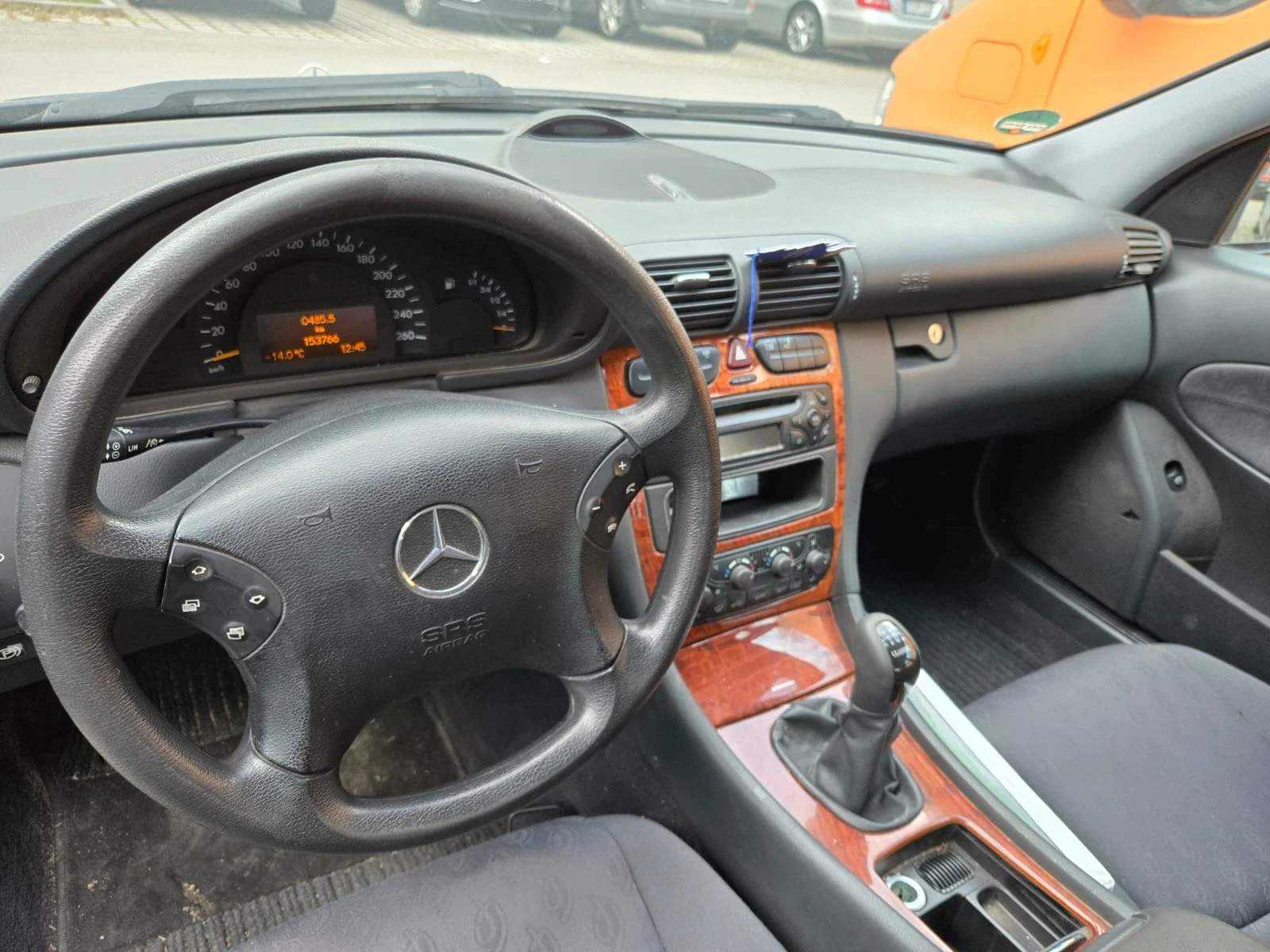 Mercedes-Benz C 180 Компресор, снимка 6 - Автомобили и джипове - 54713618