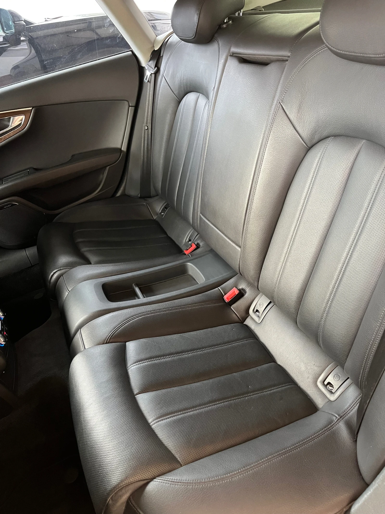 Audi A7, снимка 15 - Автомобили и джипове - 54877315