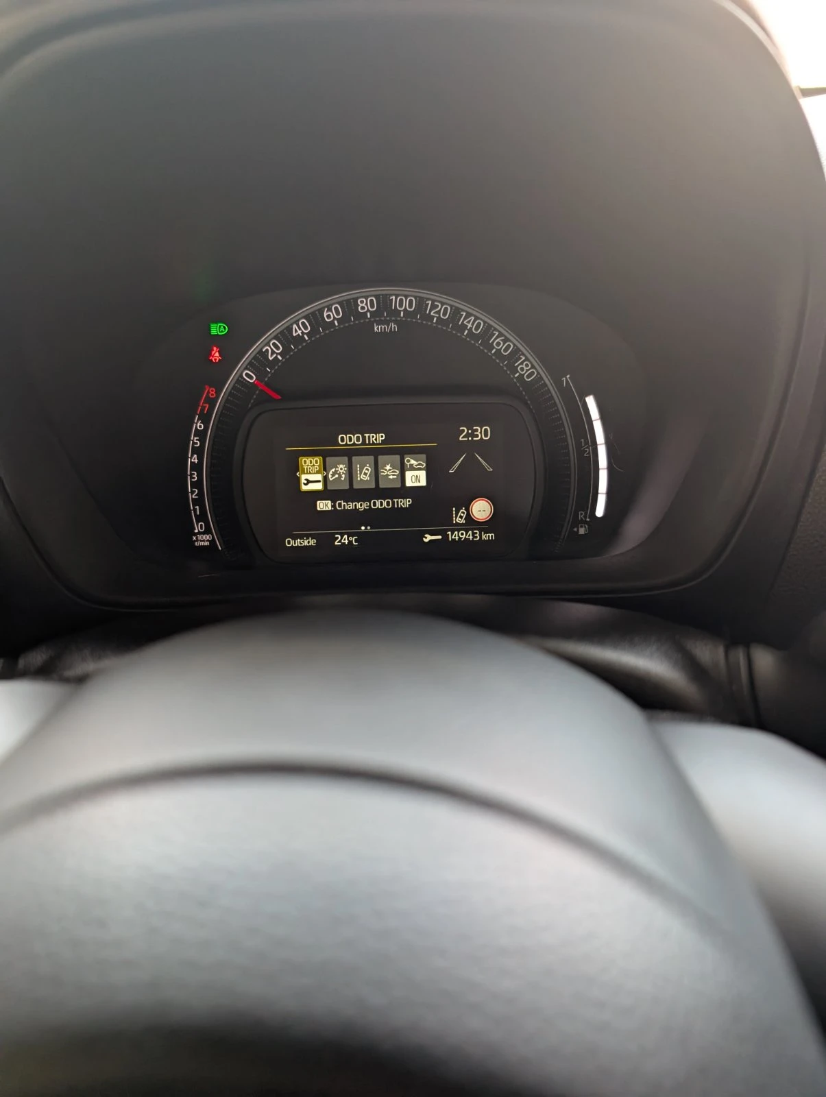 Toyota Aygo X-Cross, снимка 10 - Автомобили и джипове - 55340446