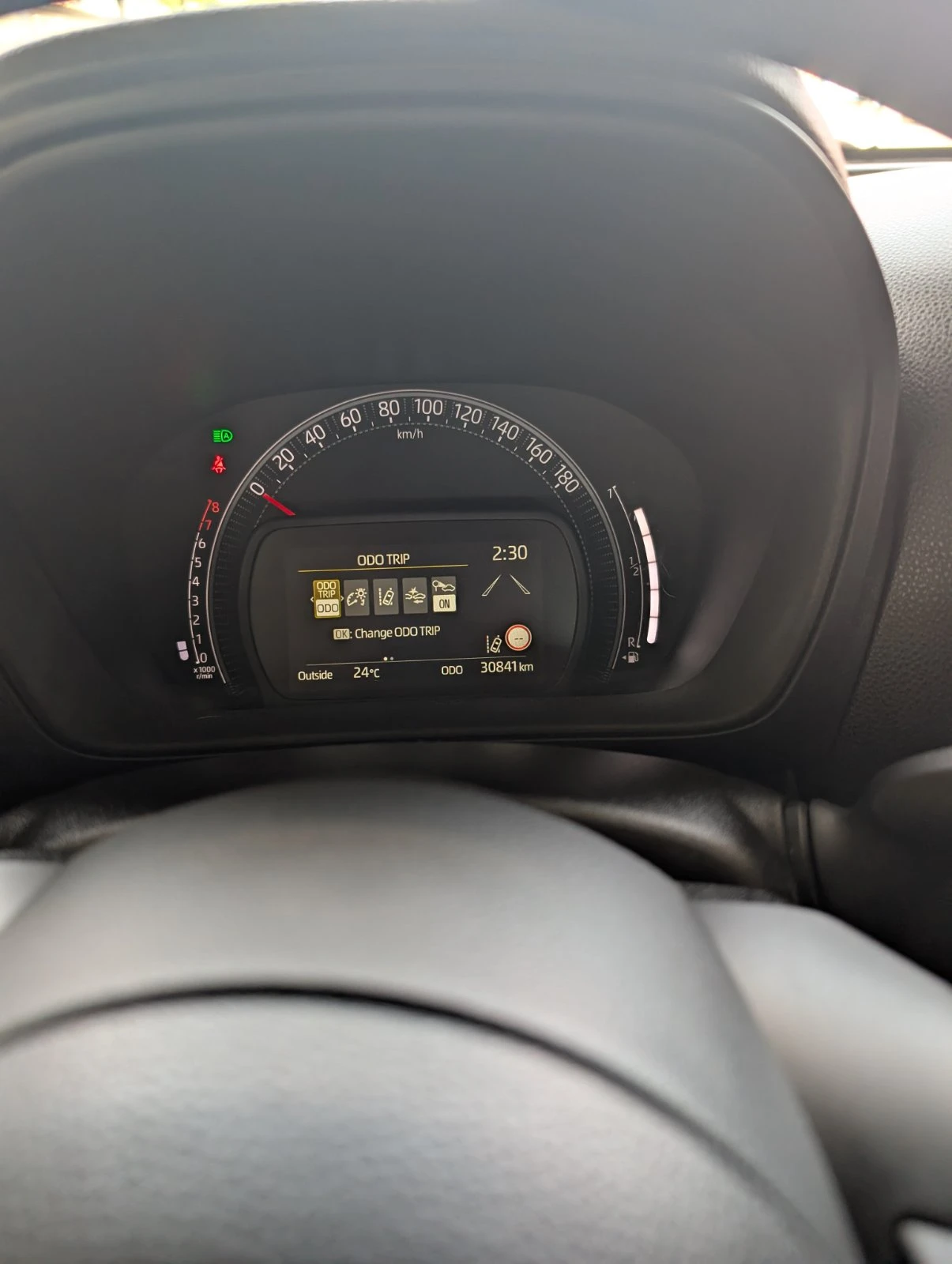 Toyota Aygo X-Cross, снимка 11 - Автомобили и джипове - 55340446
