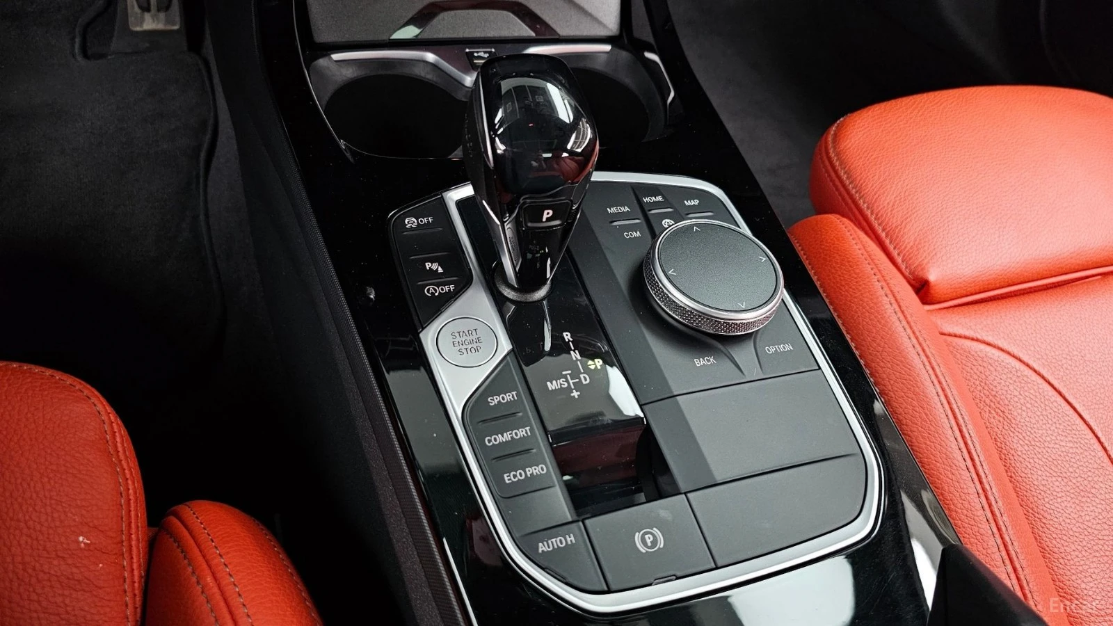 BMW 235 М235i* XDRIVE* ПАНОРАМА* КАМЕРА* HEADUP* , снимка 15 - Автомобили и джипове - 55577465