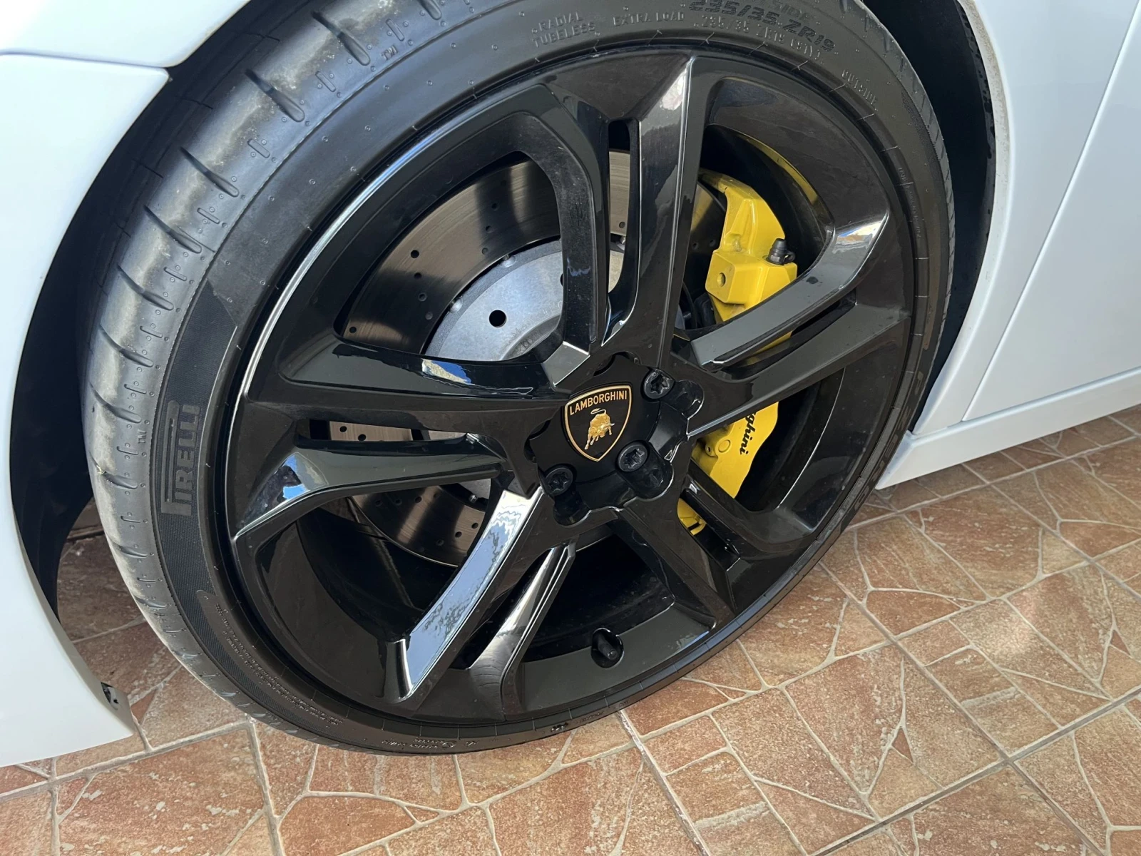 Lamborghini Gallardo LP 560 limited edition, снимка 4 - Автомобили и джипове - 55668640