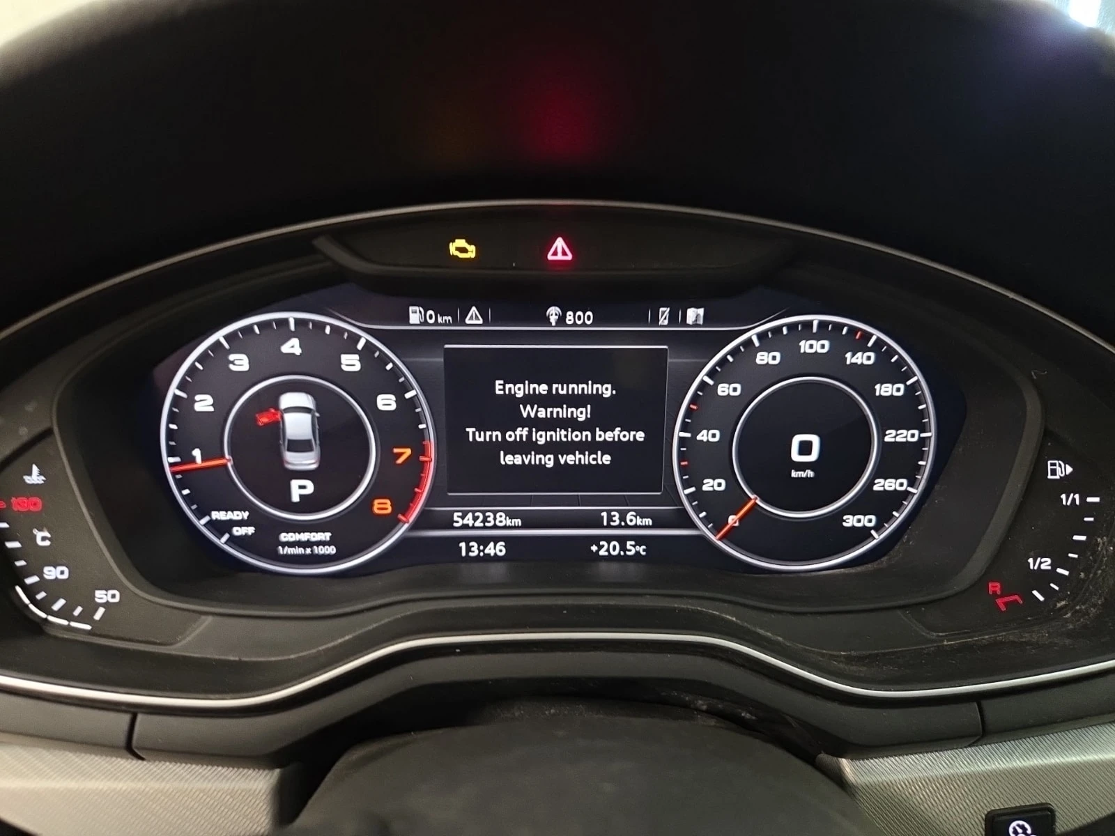 Audi A4  TECHNIK / 360 / Carfax / B&O / Ambient , снимка 9 - Автомобили и джипове - 56095960