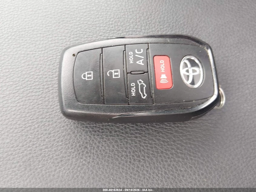 Toyota bZ4X Xle, снимка 11 - Автомобили и джипове - 56320339
