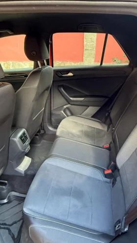 VW T-Roc Black Style Bose аудио | Първи собственик | Лизинг, снимка 15