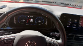 VW T-Roc 1.5 TSI DSG Black Style| 32 000 км| Bose| Гаранция | Auto.bg — изображение 14