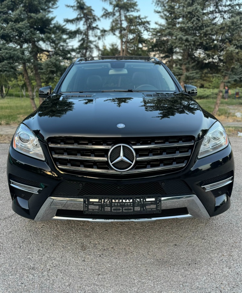 Mercedes-Benz ML 350 AMG* 80 000 км* ПОДГРЕВ* КАМЕРА* ПАНОРАМА* PARK AS, снимка 2 - Автомобили и джипове - 46397581