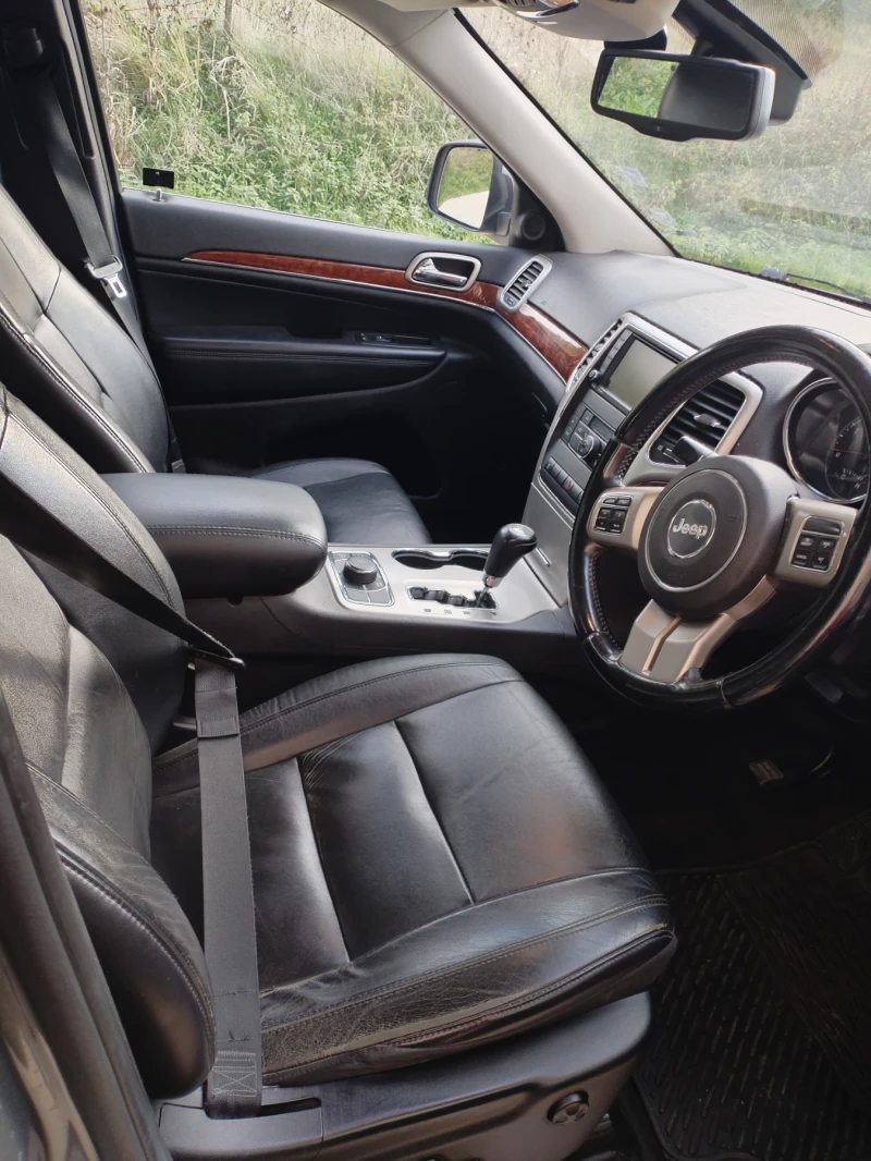 Jeep Grand cherokee 3.0 240 кс дизел 2012, снимка 7 - Автомобили и джипове - 48694940