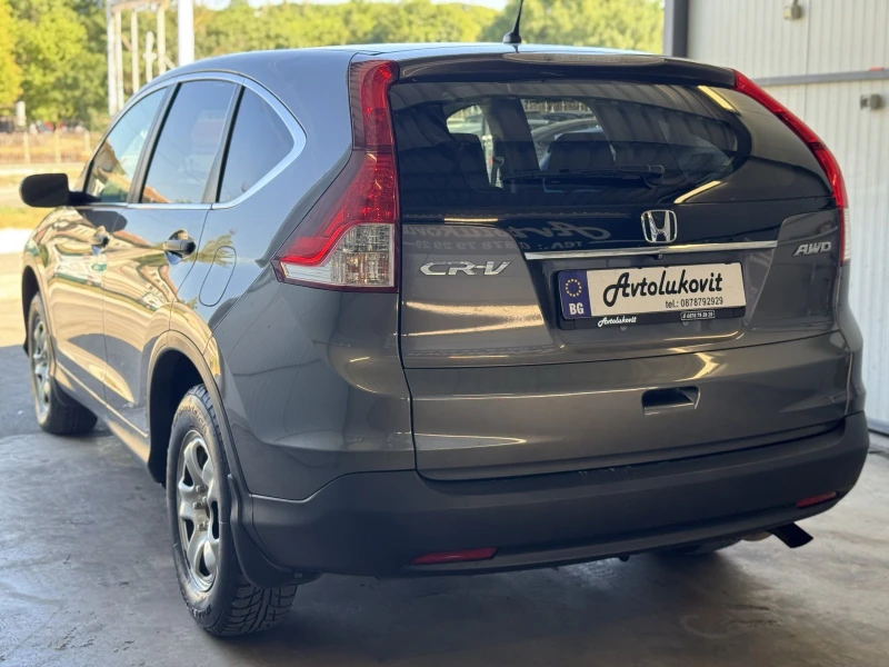 Honda Cr-v 2, 4 AWD, снимка 4 - Автомобили и джипове - 50914554