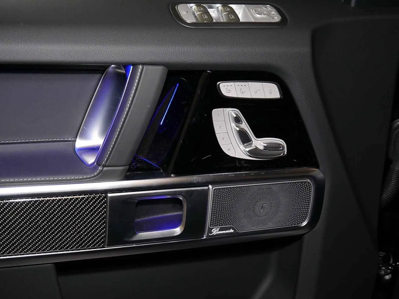 Mercedes-Benz G 63 AMG /FACELIFT/CARBON/BURMESTER/360/NIGHT/22/, снимка 5 - Автомобили и джипове - 51962196