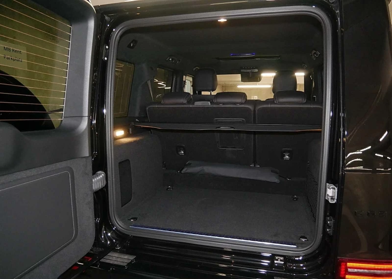 Mercedes-Benz G 63 AMG /FACELIFT/CARBON/BURMESTER/360/NIGHT/22/, снимка 15 - Автомобили и джипове - 51962196