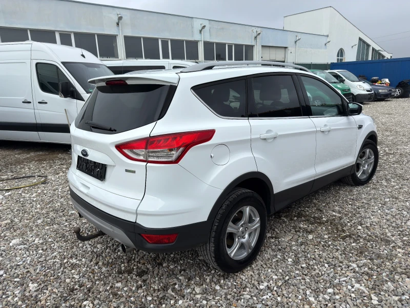 Ford Kuga 1.6 i, снимка 4 - Автомобили и джипове - 52883865