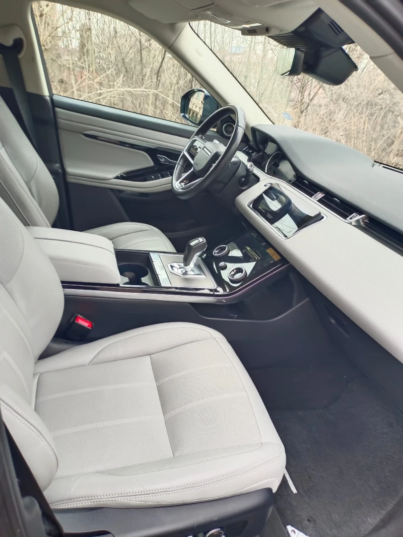 Land Rover Range Rover Evoque II, P300e 309к.с., снимка 13 - Автомобили и джипове - 53178897